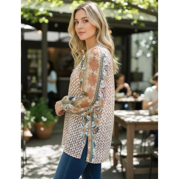 Hannah Long Sleeve Boho Top - Picture 4 of 13